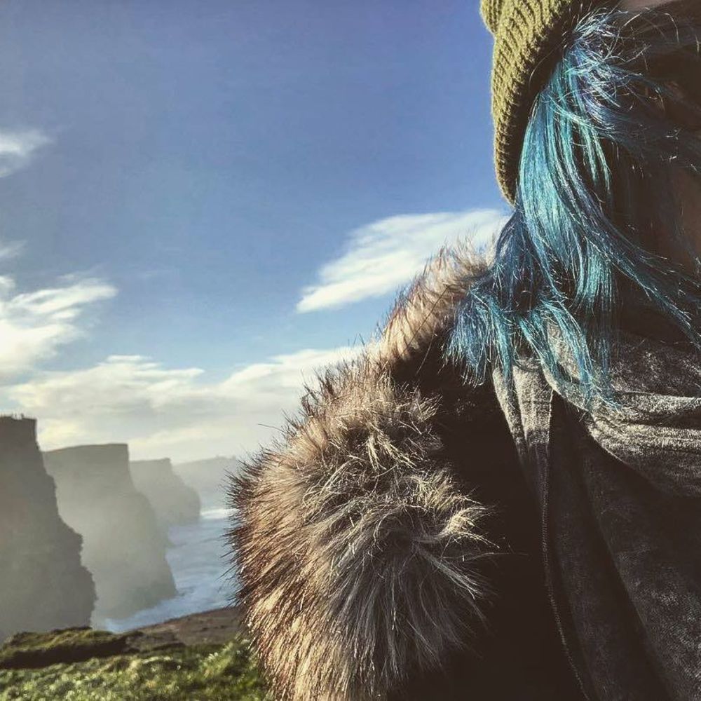 Meet your Posher, Adrienne